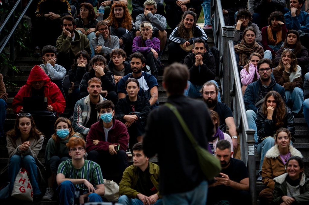 primera-asamblea-del-sindicato-de-inquilinas-tras-la-manifestacion-por-la-vivienda:-“el-miedo-ha-cambiado-de-bando”