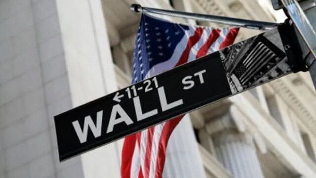 dow-jones-y-s&p-500-vuelven-a-caer;-la-rentabilidad-del-bono,-en-maximos-desde-julio