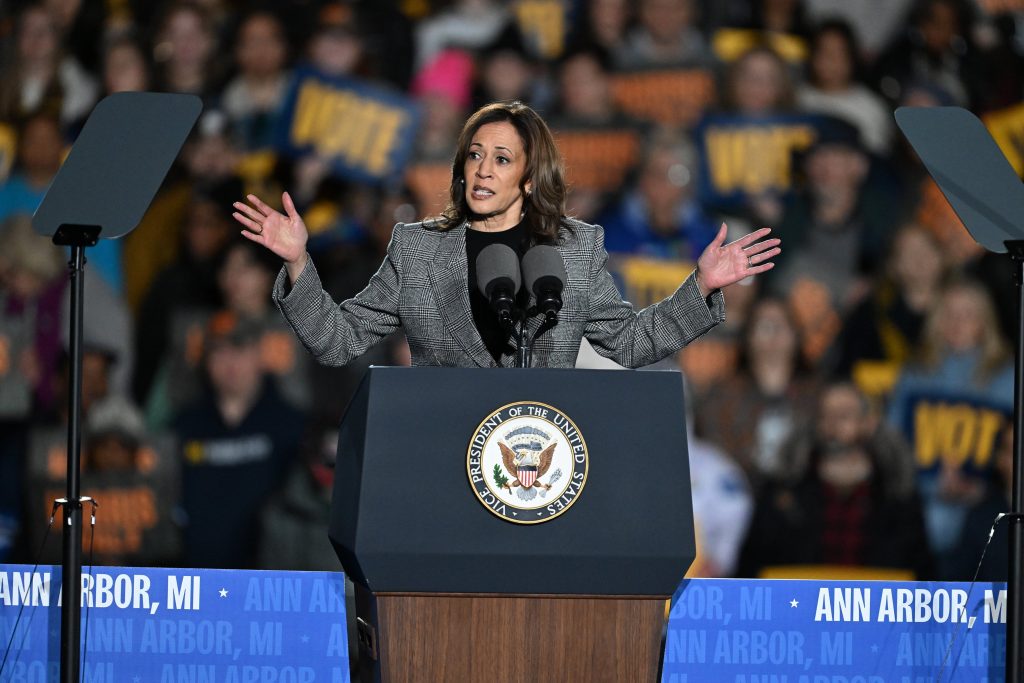 elecciones-en-estados-unidos,-en-vivo-|-harris-dice-que-es-“decepcionante”-que-el-‘washington-post’-y-‘los-angeles-times’-no-puedan-apoyar-a-ningun-candidato