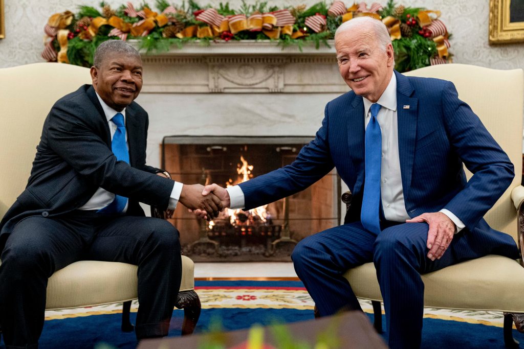 biden-se-despide-con-un-viaje-a-angola-para-mostrar-su-alternativa-a-china-en-africa